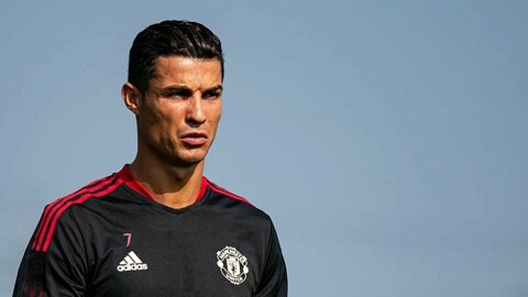 Cristiano Ronaldo Returns to Manchester United