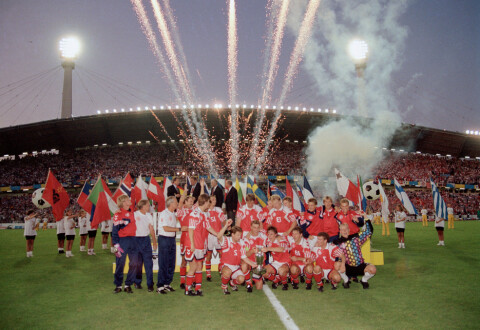 EM-GULL: Danmark vant et høyst overraskende EM-gull i 1992. UEFA Euro '92 FINAL - Denmark v Germany