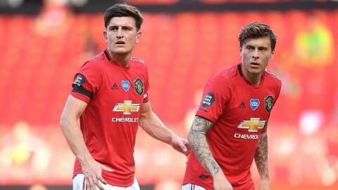 PRIORITERT: Victor Lindelöf og Harry Maguire er foran Chirs Smalling i midtstopperkøen. PRIORITERT: Victor Lindelöf og Harry Maguire er foran Chirs Smalling i midtstopperkøen.