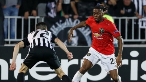 FØRSTEVALG: Aaron Wan-Bissaka har gjort høyrebackplassen til sin egen denne sesongen. FØRSTEVALG: Aaron Wan-Bissaka har gjort høyrebackplassen til sin egen denne sesongen.