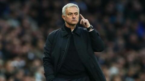 VENDER TILBAKE: På søndag er José Mourinho på plass på Old Trafford igjen.