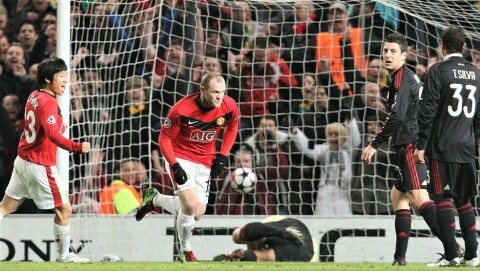 BANENS BESTE: Wayne Rooney ble kåret til banens beste etter sine to mål mot AC Milan i 4-0-seieren i mars 2010, men selv var han ikke helt fornøyd.