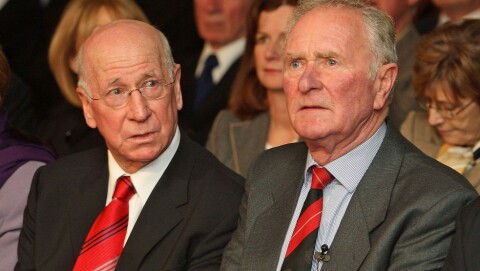 CHARLTON OG GREGG: Ikke bestevenner, akkurat. Nå er Charlton den eneste gjenlevende United-spilleren etter München-ulykken. CHARLTON OG GREGG: Ikke bestevenner, akkurat. Nå er Charlton den eneste gjenlevende United-spilleren etter München-ulykken.