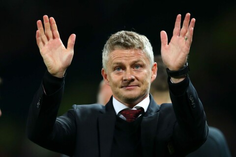 NØDSKRIK: Ole Gunnar Solskjærs mannskap vant straffesparkkonkurransen 5-3 mot Rochdale. NØDSKRIK: Ole Gunnar Solskjærs mannskap vant straffesparkkonkurransen 5-3 mot Rochdale.