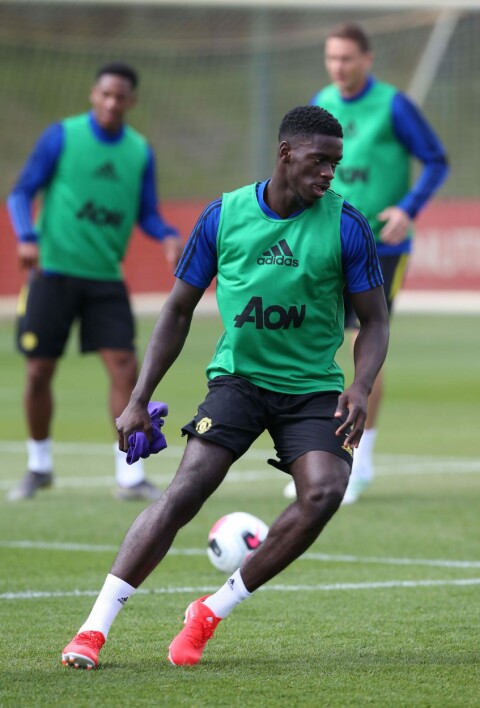 Her er James på United-trening