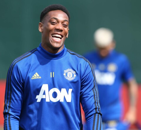Her er James på United-trening