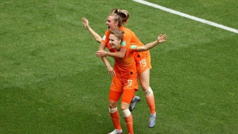 Nederland videre til VM-sluttspillet uten å imponere