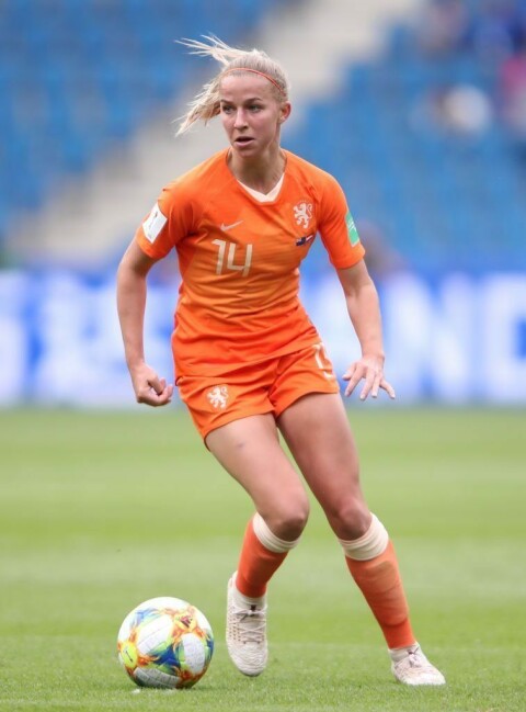 NY FOR KVINNELAGET: Jackie Groenen kommer fra tyske FFC Frankfurt og vil ikle seg den røde trøya kommende sesong. NY FOR KVINNELAGET: Jackie Groenen kommer fra tyske FFC Frankfurt og vil ikle seg den røde trøya kommende sesong.