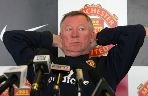 SKUFFET: Sir Alex Ferguson var både skuffet og overrasket da Wayne Rooney signaliserte at han ønsket seg bort fra United i 2010.