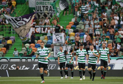TURBULENT: I 2018 ble Sporting-spillerne angrepet av sinte supportere på treningsanlegget. Episoden fikk konsekvenser for klubbens fremtid.