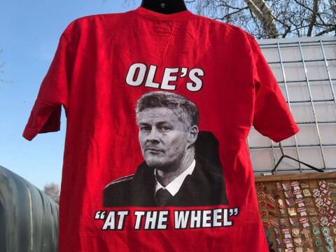 NY SANG: «Ole’s at the wheel» er den sangen United-fansen synger mest om dagen. Før het den «José’s at the wheel».