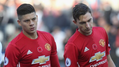 LINKET BORT: Både Marcos Rojo og Matteo Darmians United-fremtid har vært diskutert, men José Mourinho sier han ikke har blitt kontaktet av en eneste spiller som ønsker seg bort.
