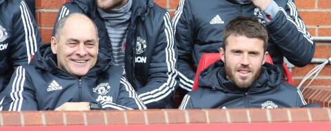 – Jeg lærer av Michael Carrick hver dag