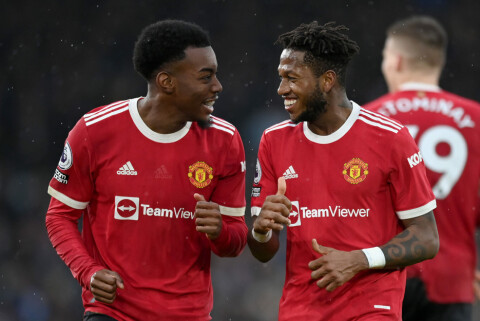 SAMBA-TAKTER?: Vi tror både Anthony Elanga og Fred starter mot Brentford. Leeds United v Manchester United - Premier League