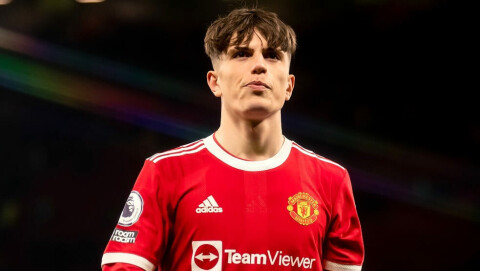 DEBUTERTE MOT CHELSEA: Alejandro Garnacho er en av ungguttene det knyttes store forventninger til. Han debuterte for United mot Chelsea, og kan få en ny sjanse mot Brentford. garnacho280422b