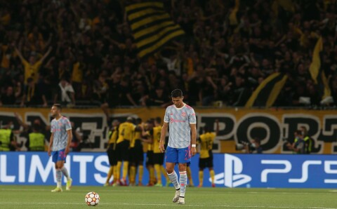 SKUFFET: En misfornøyd Cristiano Ronaldo etter Young Boys sin utligning. BSC Young Boys v Manchester United: Group F - UEFA Champions League