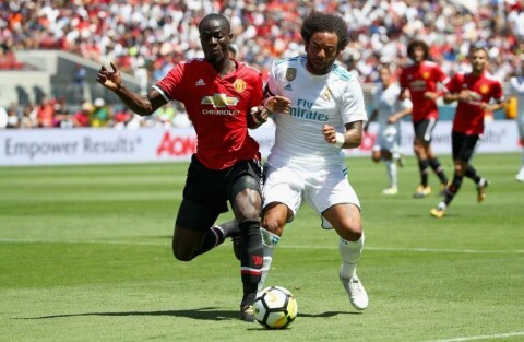 ERIC BAILLY – en gigant i Uniteds midtforsvar. Her i kamp med Marcelo.