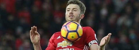 VIKTIG: Ligacupsemifinale mot Hull er en ting, ligakamp mot Liverpool atskillig viktigere. Derfor spilte ikke Michael Carrick tirsdag kveld. carsunderland