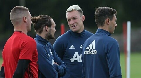 Jones tilbake på trening