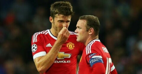 SJEFENE: Wayne Rooney er Uniteds kaptein, mens Michael Carrick er Uniteds visekaptein. De to er spillerne med lengst fartstid i United.