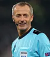 Martin Atkinson dømmer på Boxing Day.