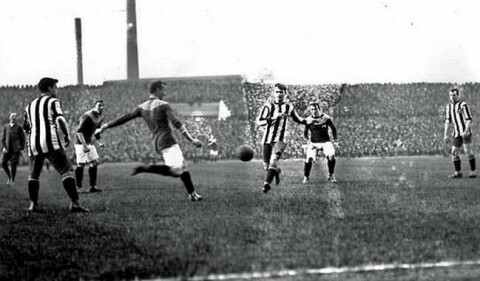 FA-cupfinaleomkamp 1911: Bradford C v Newcastle 1-0. Fotokreditt: Topical Press/Getty Images