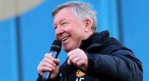 VEMODIG: Sir Alex Ferguson takker av som United-manager. Nå venter en ny epoke for United.