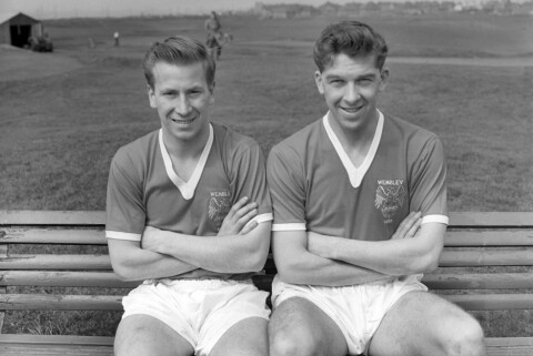 Bobby Charlton & Ron Cope (Man Utd)