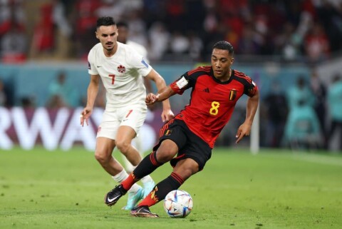 YOURI TIELEMANS: Leverte et skuffende VM, i likhet med resten av Belgia-troppen. Belgium v Canada: Group F - FIFA World Cup Qatar 2022