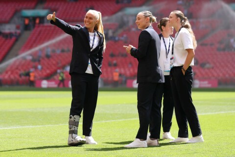 POSITIV: Maria Thorisdottir nærmer seg et comeback etter skaden hun pådro seg i mars. Chelsea v Manchester United: Vitality Women's FA Cup Final