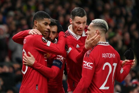 Manchester United v Real Betis: Round of 16 Leg One - UEFA Europa League
