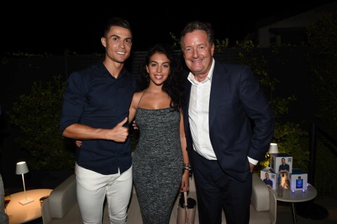 GODE VENNER: Cristiano Ronaldo og Piers Morgan har et nært forhold. Her fra lanseringen av «CR7 Play It Cool» i 2019. CR7 Play It Cool Fragrance Lauch