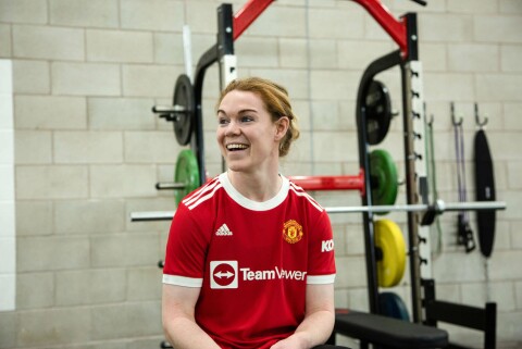 Manchester United Women Unveil New Signing Aoife Manning