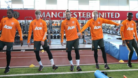 TREG START: Donny van de Beek har ikke fått spille veldig mange kamper i sitt første halvår i United. TREG START: Donny van de Beek har ikke fått spille veldig mange kamper i sitt første halvår i United.