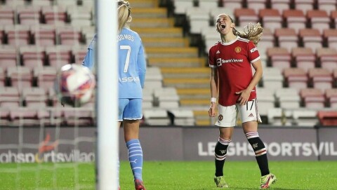 Manchester United Women v Manchester City Women - FA Women's Continental Tyres League Cup