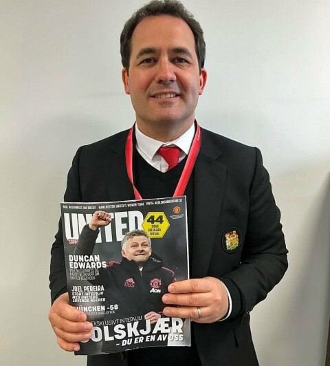 OPPTATT AV SAMSPILLET MED SUPPORTERNE: Det var en av grunnene til at Charlie Brooks sa ja til en lengre prat med Supporterklubben.