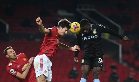 GOD I LUFTEN, MEN…: 194 cm høye Harry Maguire når høyt, men Rene Meulensteen mener han burde hatt flere mål på offensive dødballer og cornere. GOD I LUFTEN, MEN…: 194 cm høye Harry Maguire når høyt, men Rene Meulensteen mener han burde hatt flere mål på offensive dødballer og cornere.