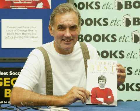 BIOGRAFI: George Best under lanseringen av biografien sin i London. BIOGRAFI: George Best under lanseringen av biografien sin i London.