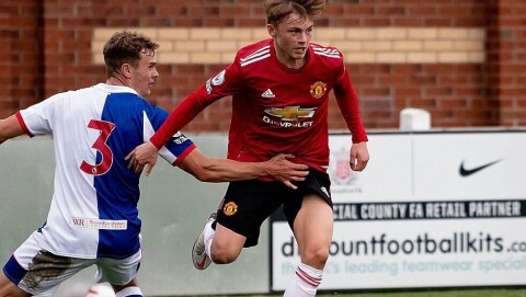 HET: Isak Hansen-Aarøen har allerede spilt en sentral rolle for Uniteds viktigste U-lag.
