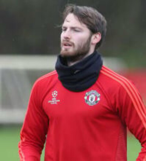 NICK POWELL MANCHESTER, ENGLAND - NOVEMBER 24: Daley Blind of Manchester United in action during a first team training session at Aon Training Complex on November 24, 2015 in Manchester, England. (Photo by Matthew Peters/Man Utd via Getty Images)