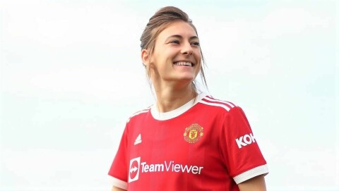 Manchester United Women Unveil New Signing Hannah Blundell