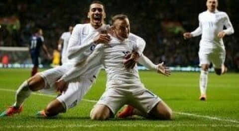 Chris smalling og Wayne Rooney England